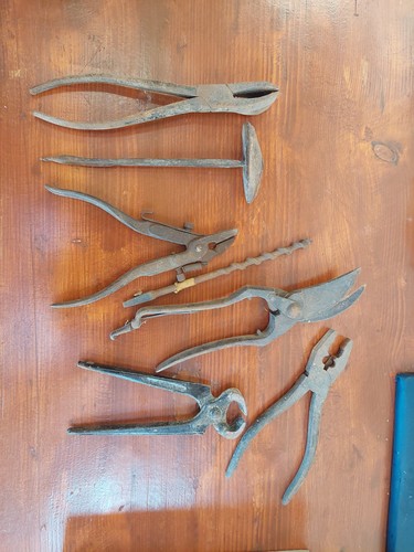 Antikes werkzeug zangen bohrer - antikes,